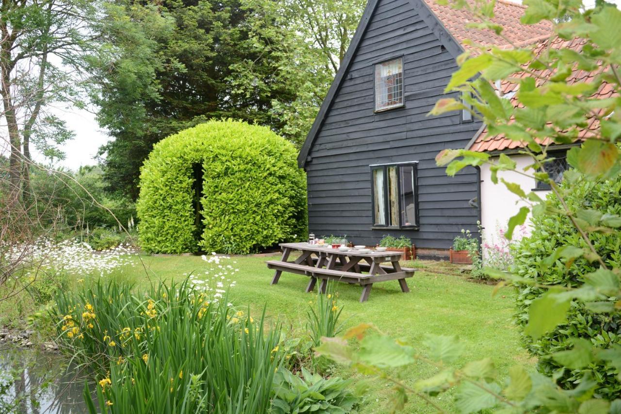 Wassicks Cottage, Haughley Eksteriør billede